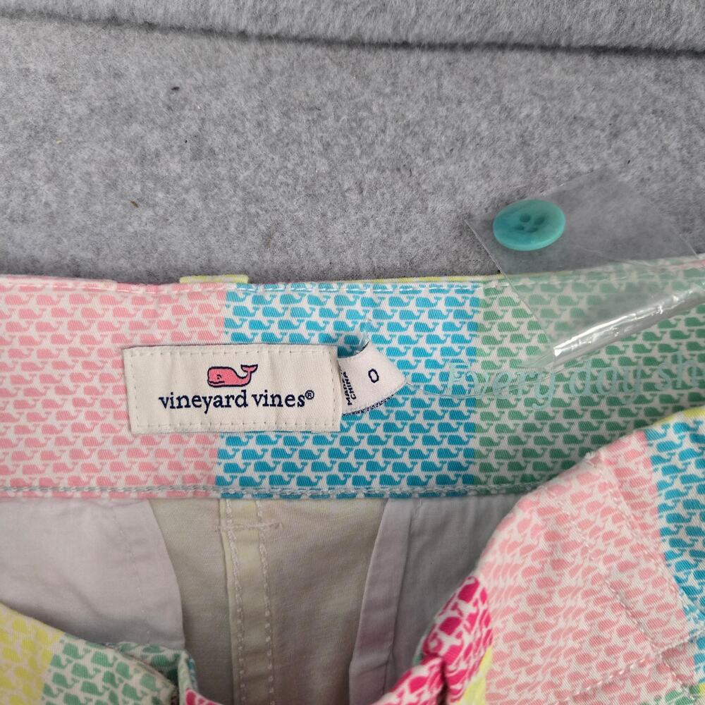 Vineyard Vines Patchwork Whale Every Day Shorts S… - image 3